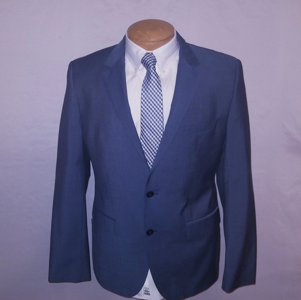 Hugo Boss Blue/Gray Pinstripe Suit 40 Regular
